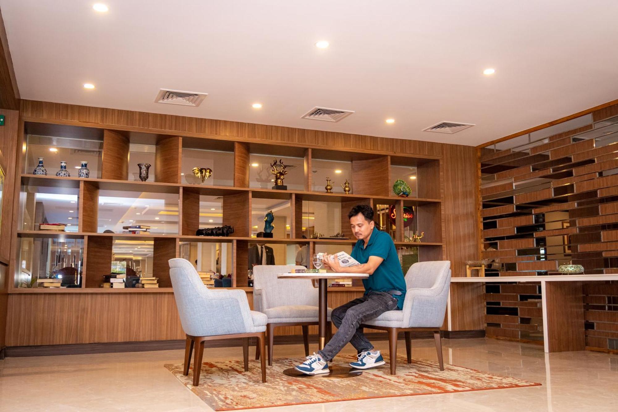 Soaltee Westend Itahari Экстерьер фото